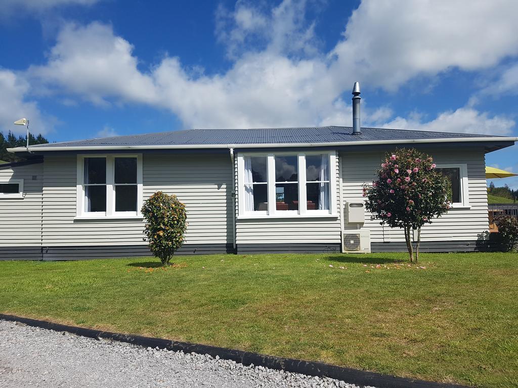 Willa The Farmhouse - Taupo Kinloch Zewnętrze zdjęcie